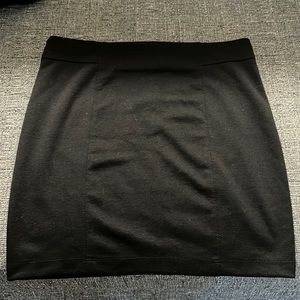 Cute black mini skirt never used.